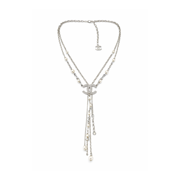 Chanel | CC Logo Interlocking Pearl Chain Lariat Necklace