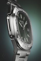 Patek Philippe | Nautilus Green Dial Silver Tone Watch – product image 4