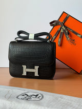 Hermès | Constance 18 Matte Alligator Noir Bag – product image 4