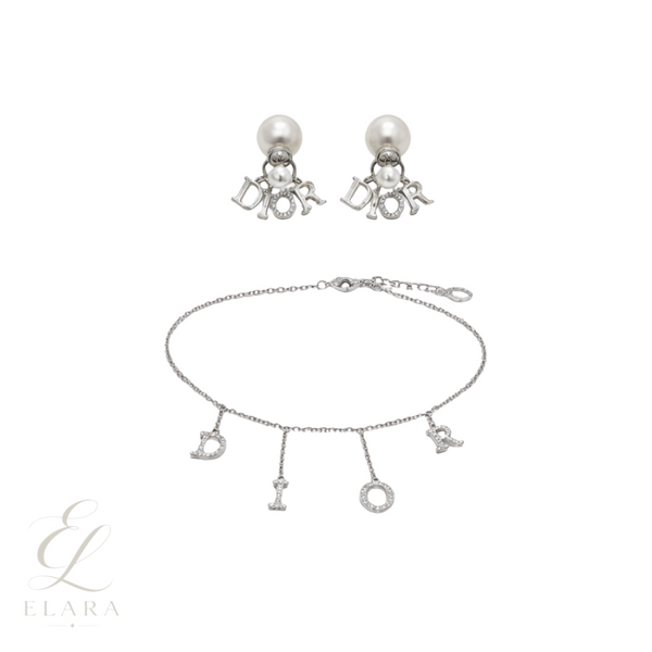 Dior | Letter Charm Necklace Silver