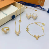 Louis Vuitton | Essential V Perle Gold Jewelry – product image 2